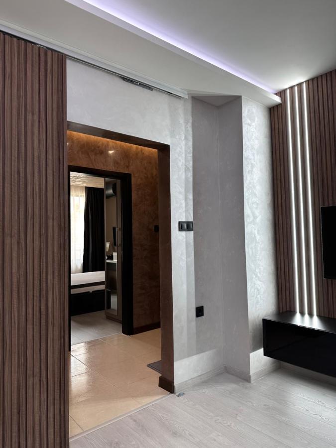 Елегантен Двустаен Апартамент Four Seasons Burgas ภายนอก รูปภาพ