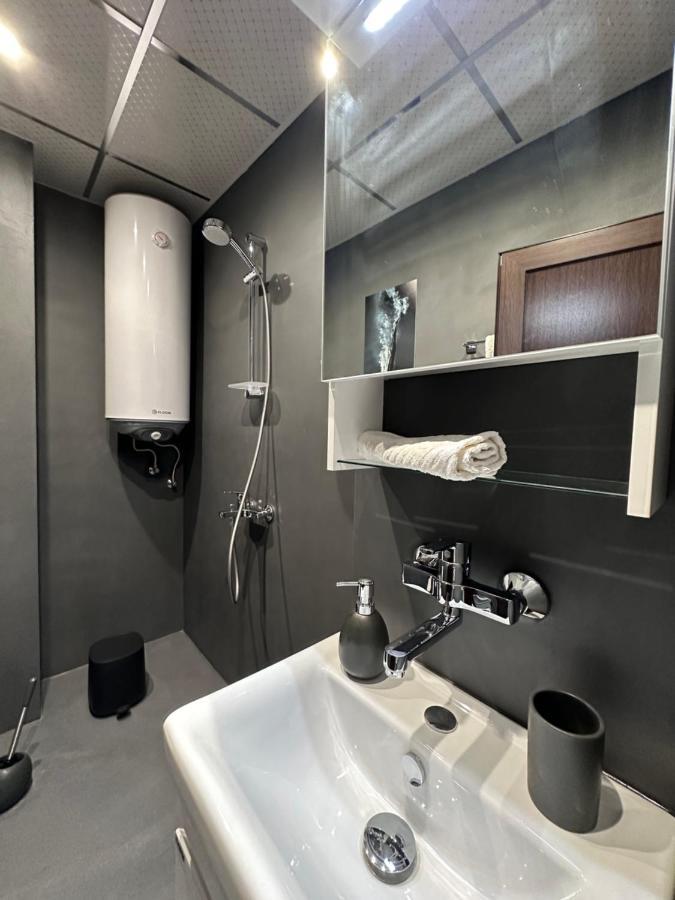 Елегантен Двустаен Апартамент Four Seasons Burgas ภายนอก รูปภาพ